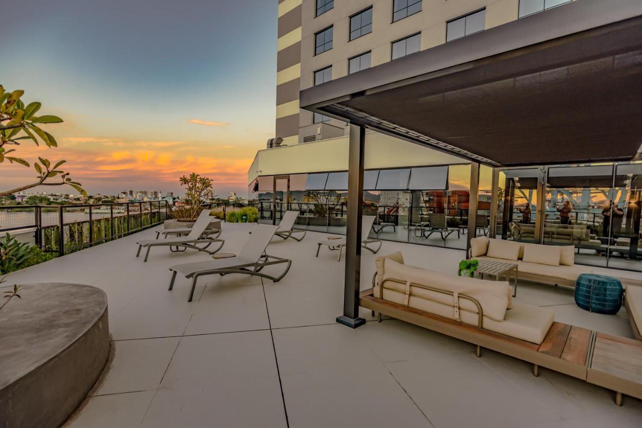 Mercure Itajai Navegantes Bagian luar foto